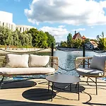 Na Wodzie La Mare Houseboats Apartman