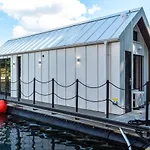 Apartman Na Wodzie La Mare Houseboats *