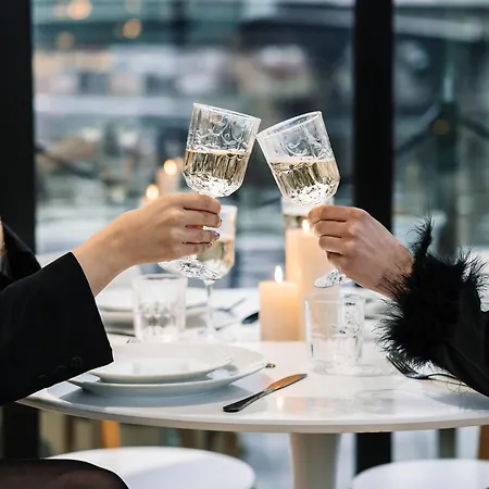 Na Wodzie La Mare Houseboats *