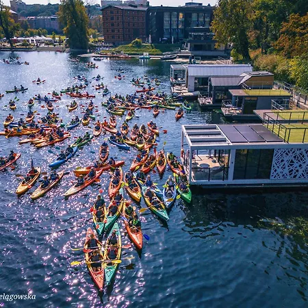 Na Wodzie La Mare Houseboats