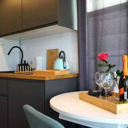 Na Wodzie La Mare Houseboats *