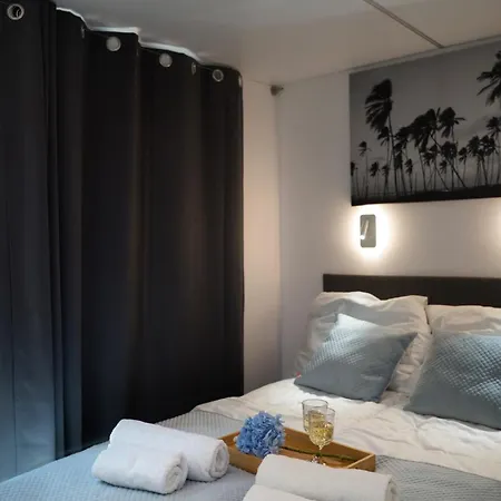 Na Wodzie La Mare Houseboats * 比得哥什