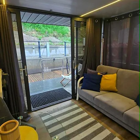 Na Wodzie La Mare Houseboats Daire *
