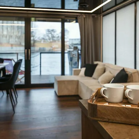 Na Wodzie La Mare Houseboats Bydgoszcz