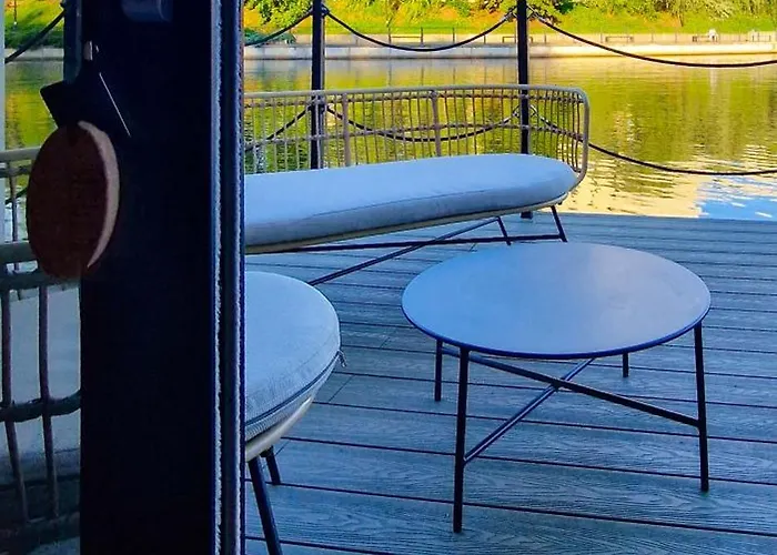 Na Wodzie La Mare Houseboats Apartmán