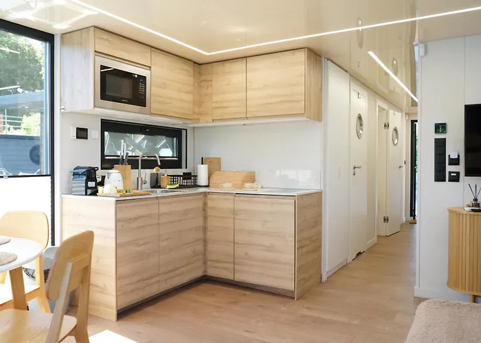 Na Wodzie La Mare Houseboats * Bydhošť