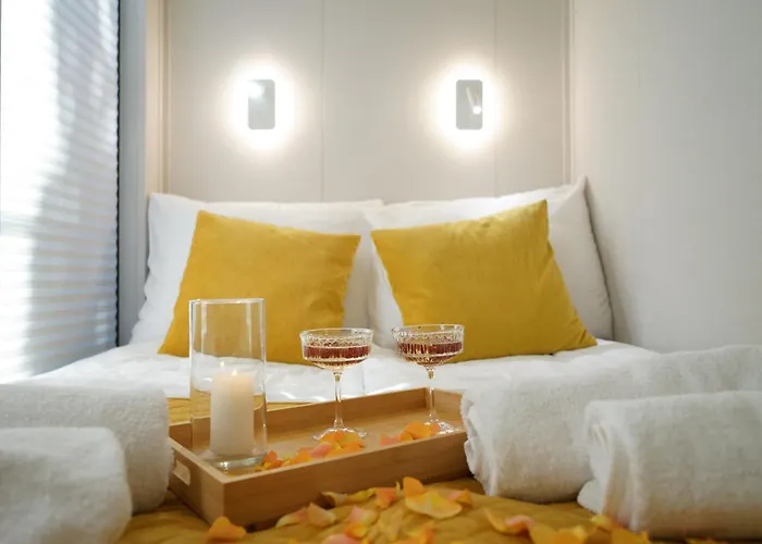 Na Wodzie La Mare Houseboats