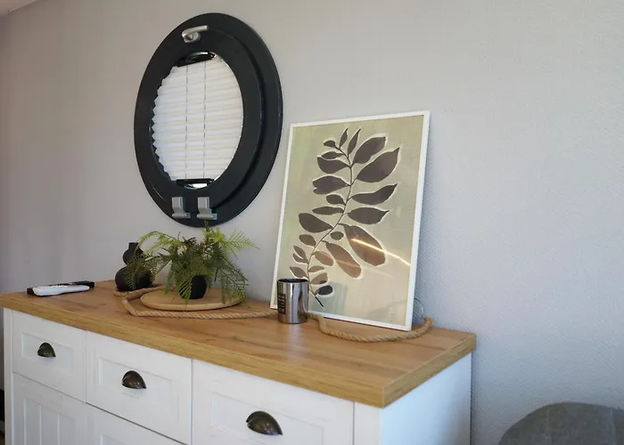 Na Wodzie La Mare Houseboats