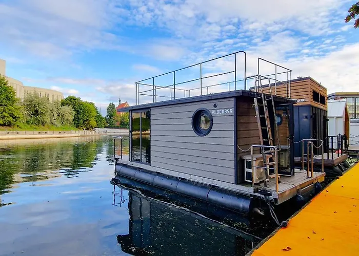 Na Wodzie La Mare Houseboats *