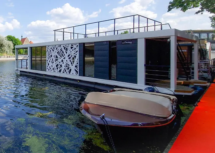Na Wodzie La Mare Houseboats Lägenhet *